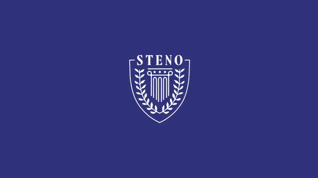 White crest logo on a blue background featuring a laurel wreath surrounding a column with 'STENO' at the top.